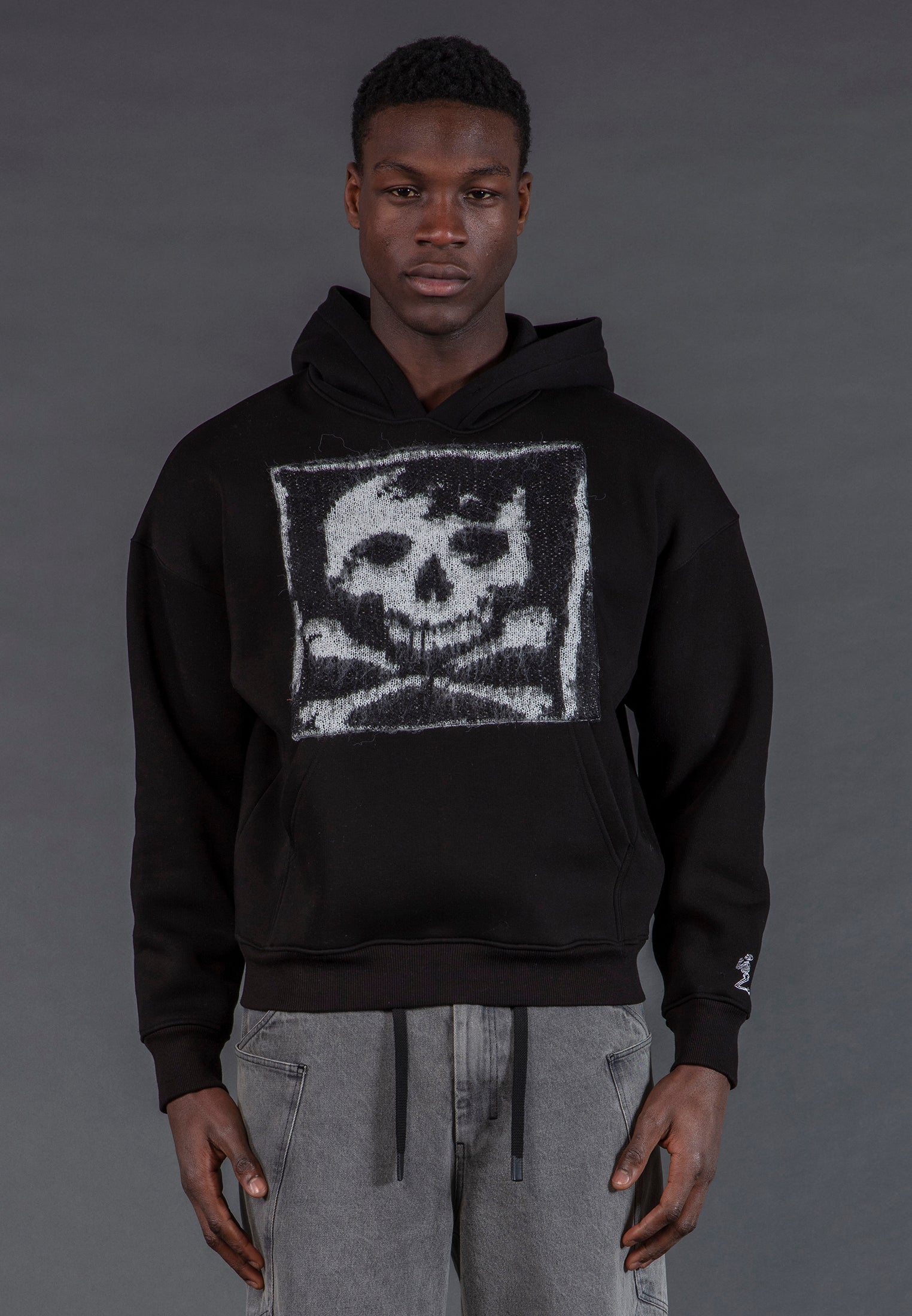 ANTARSIA SKULL HOODIE BLACK